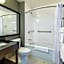 Comfort Inn Ancienne-Lorette - Quebec Airport