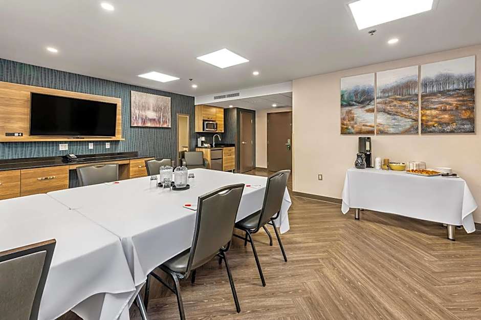 Quality Suites Drummondville
