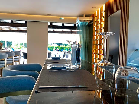 Ionian Suites By Bruskos