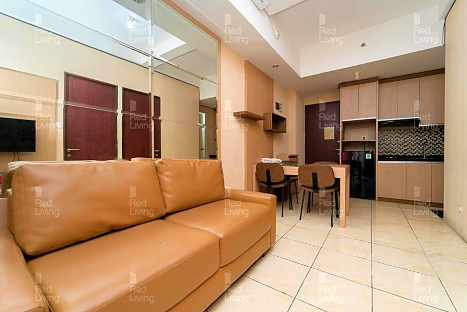 RedLiving Apartemen Tamansari Panoramic - Rasya Room