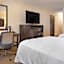 Holiday Inn and Suites Charleston West By IHG