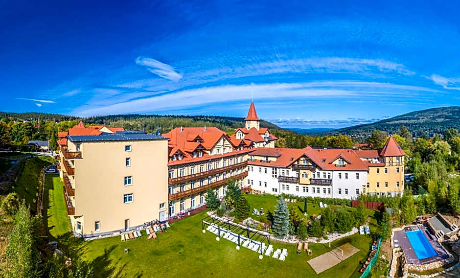 St Lukas Medical & SPA