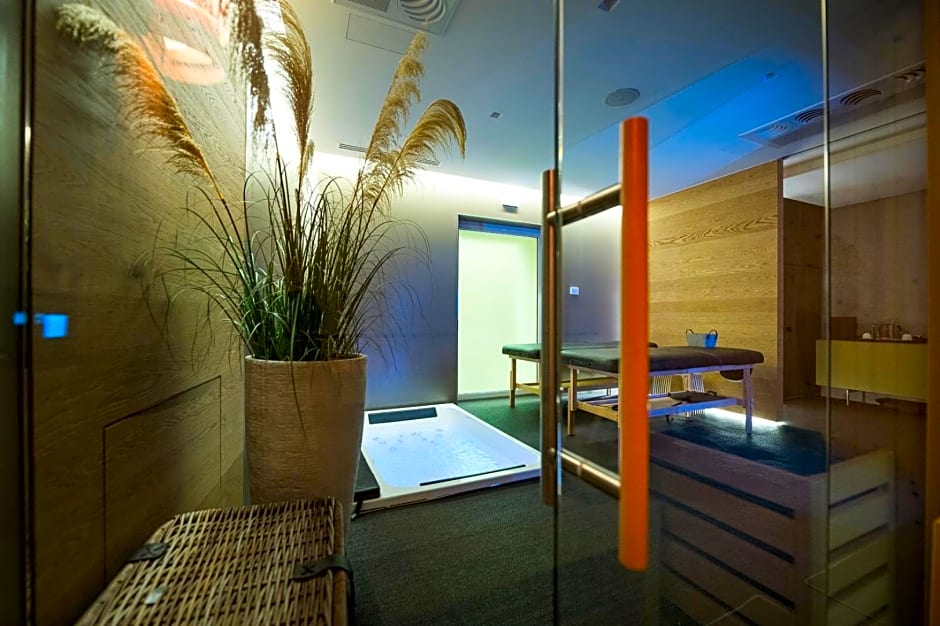HOTIDAY Room Collection - Olbia Wallure