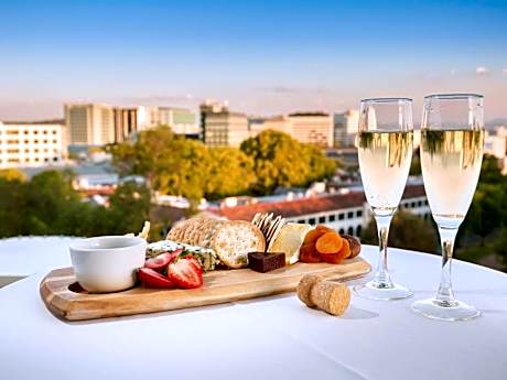 Novotel Canberra