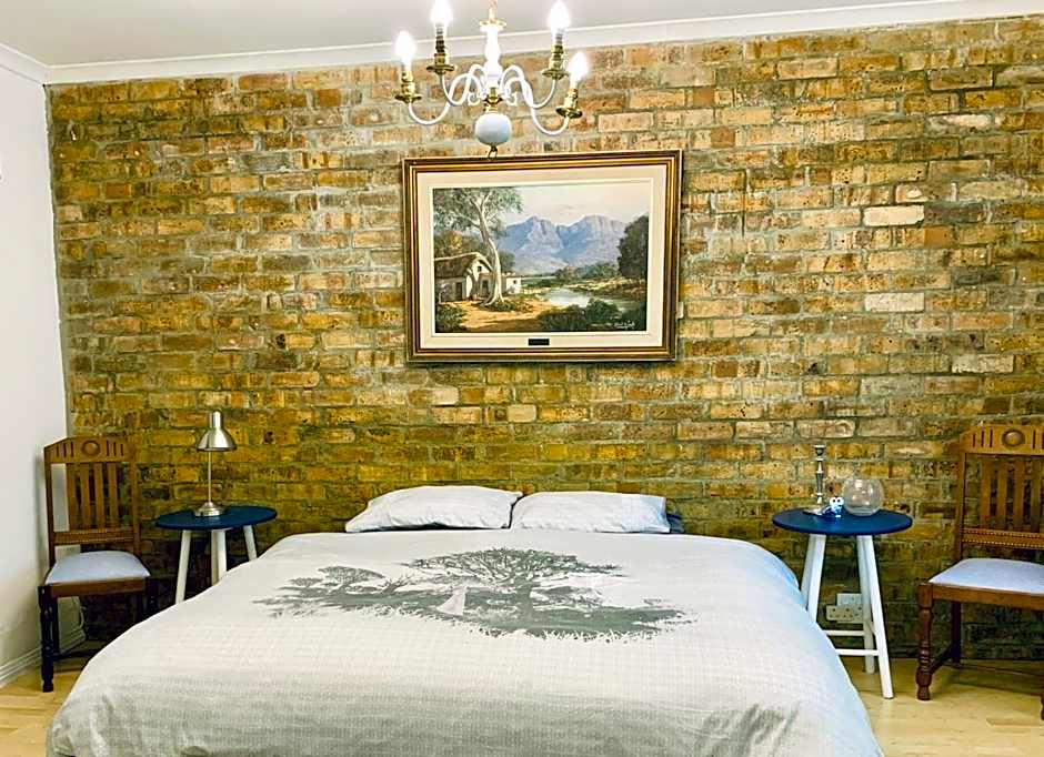 The Little Hideaway Guesthouse