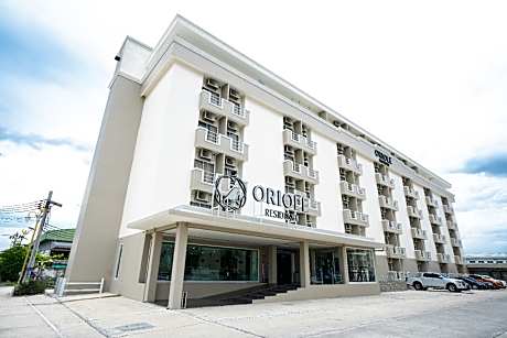 Oriole Residence