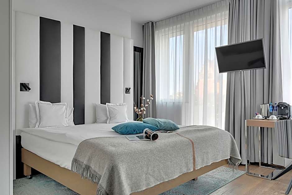 Hotel Almond Business & SPA