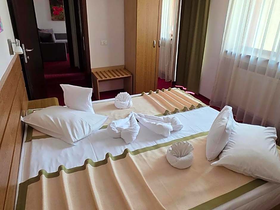 Hotel Carpați