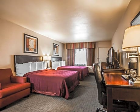 2 Queen Beds Suite Nonsmoking