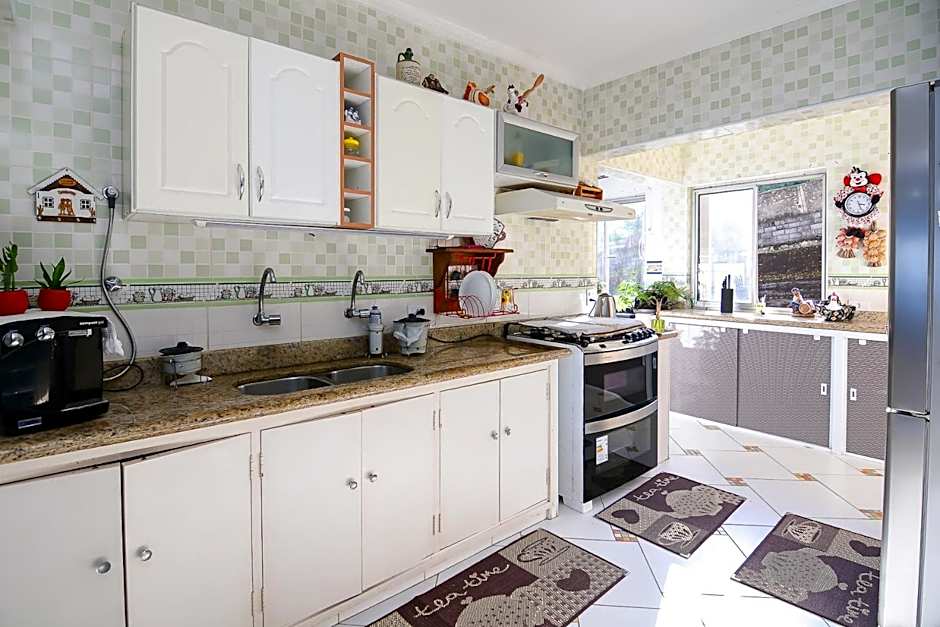 Apartamento no Morro do Maluf, frente ao mar