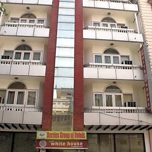 Capital O 2382 Hotel White House Continental