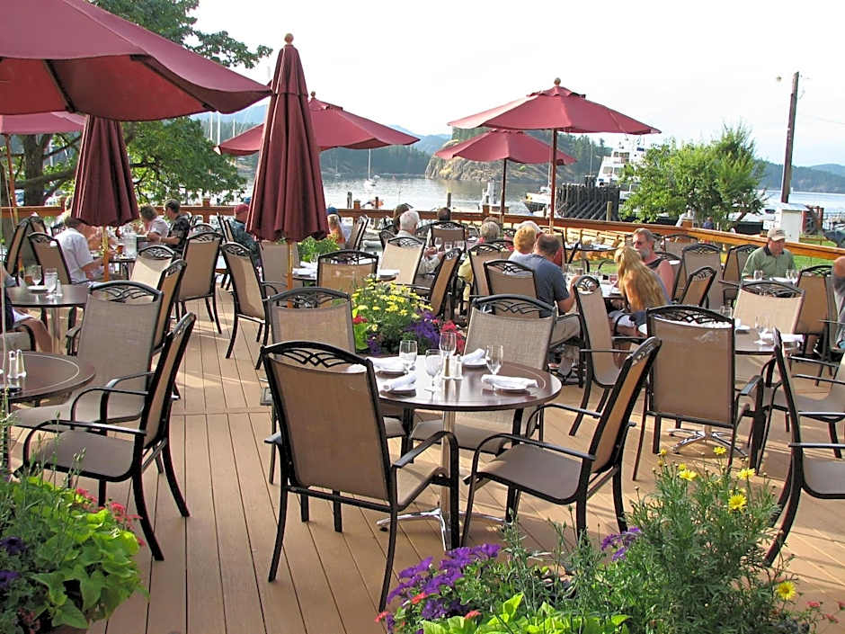 Heriot Bay Inn