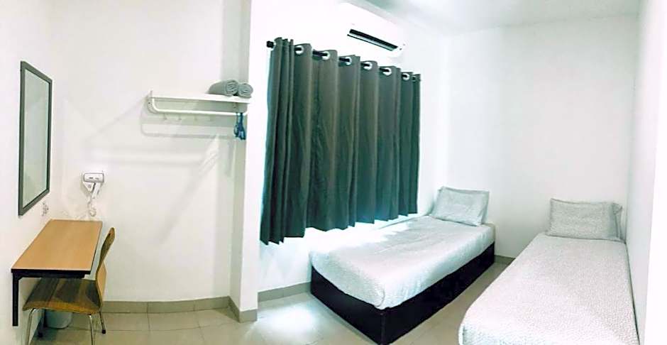 LunaStay (Shared Common Area)