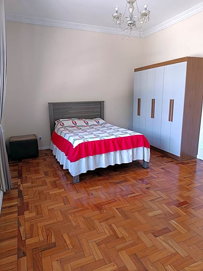 Apto no Centro de Petrópolis