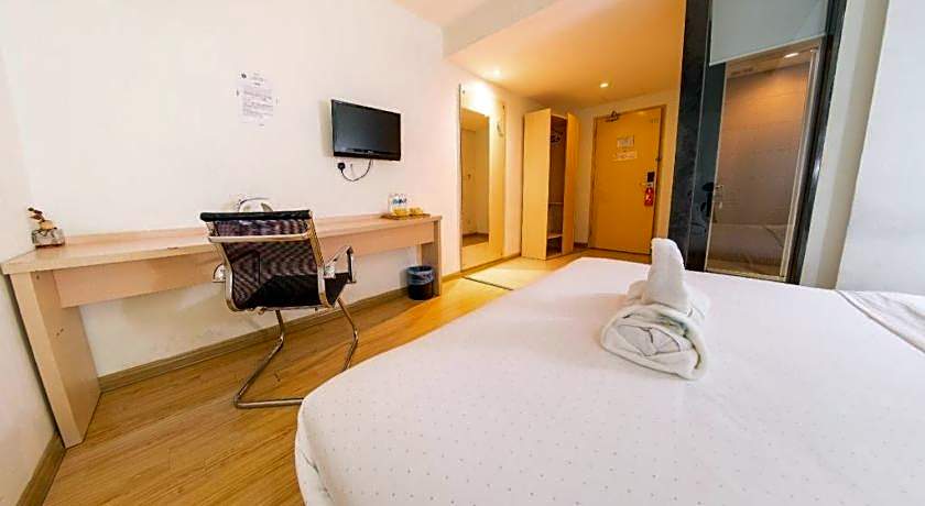 Hotel City Comfort Inn