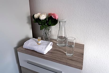 Single Room with Shared Bathroom