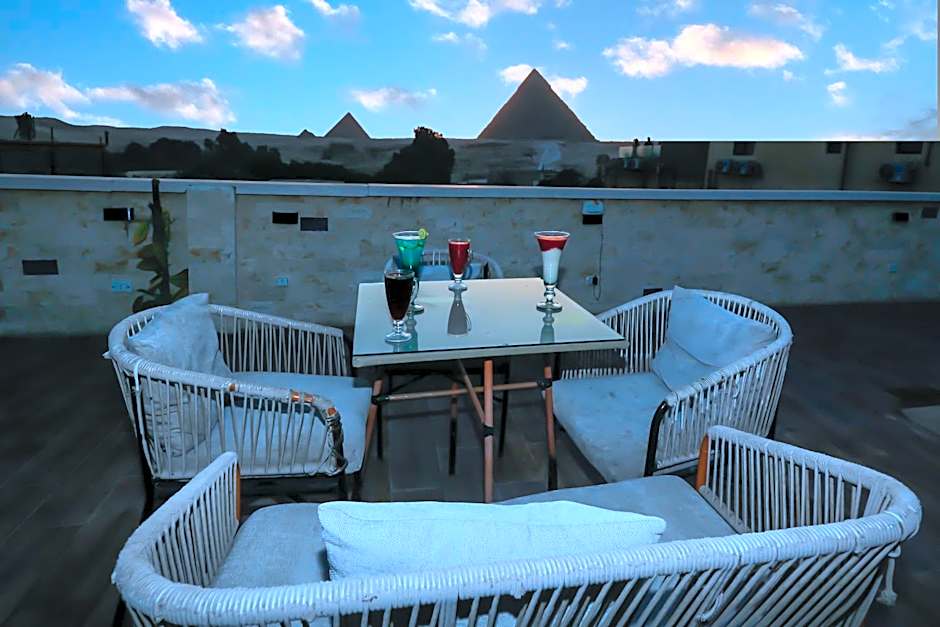 Pyramids Glory Inn