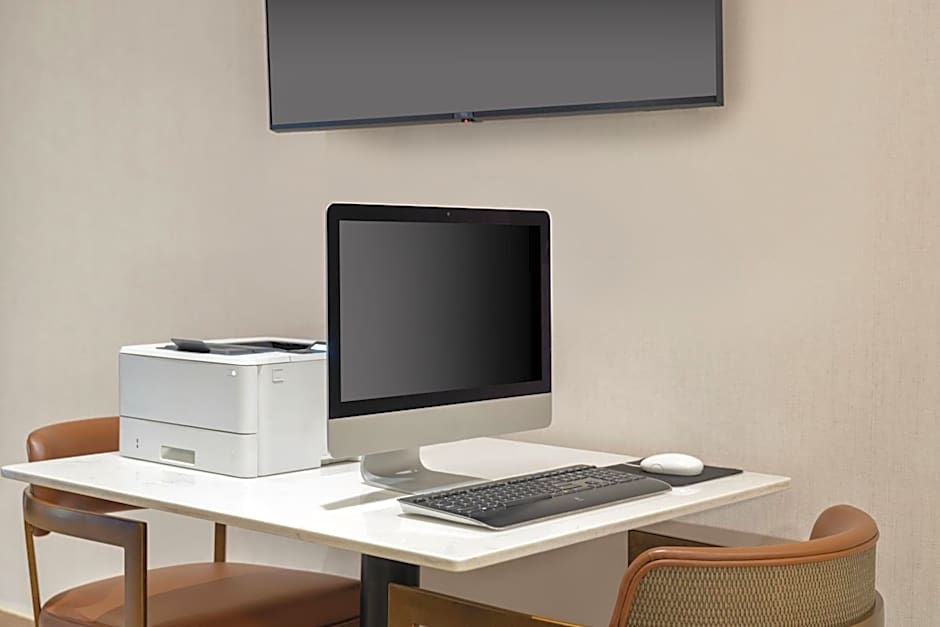 Courtyard by Marriott New York Manhattan/Soho