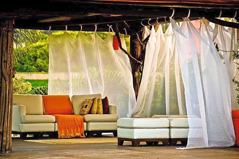 Praia Do Estaleiro Guest House Pousada