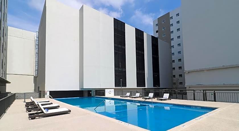Holiday Inn Hotel And Suites Monterrey Apodaca Zona Airport By IHG