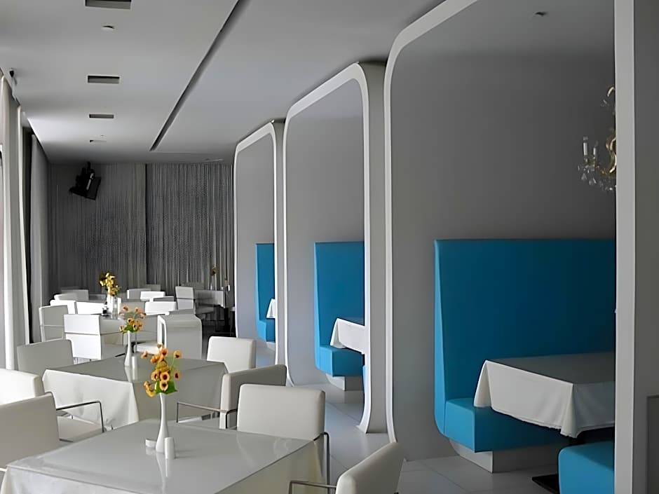 Jinjiang Inn Tianjin Binhai New District Tanggu Metro Station