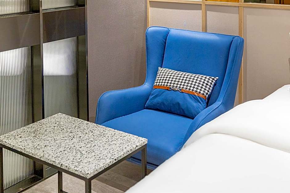 Jecheon The Wall Hotel