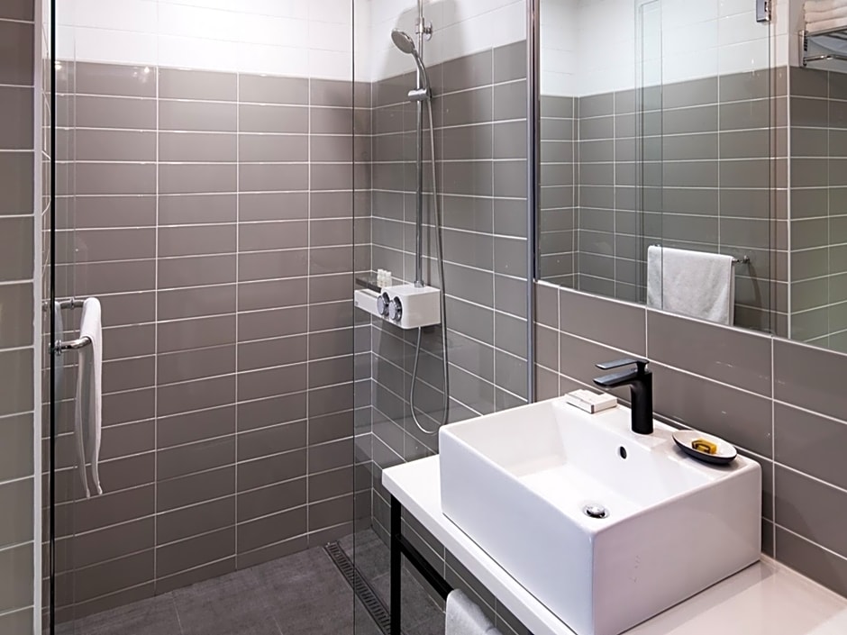 Gangneung Boutique Hotel Bombom