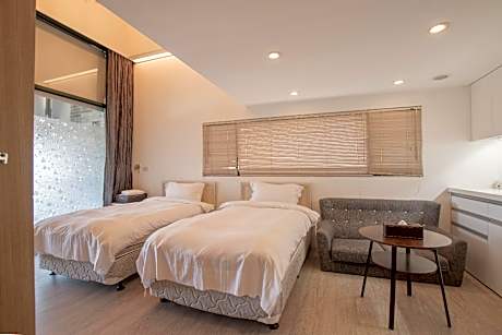 Quadruple Room with View