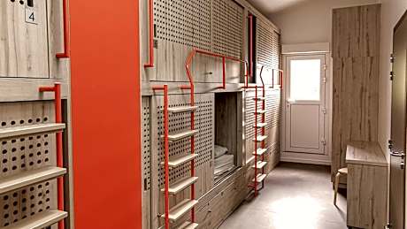 8-Bed Mixed Dormitory Room