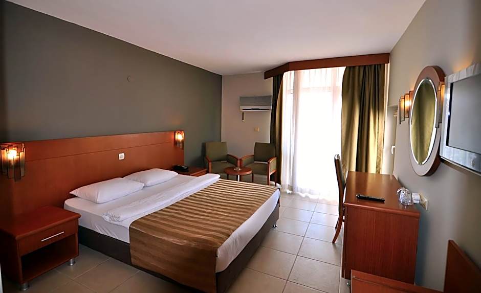 Photo 1 of 50 of Surtel Hotel