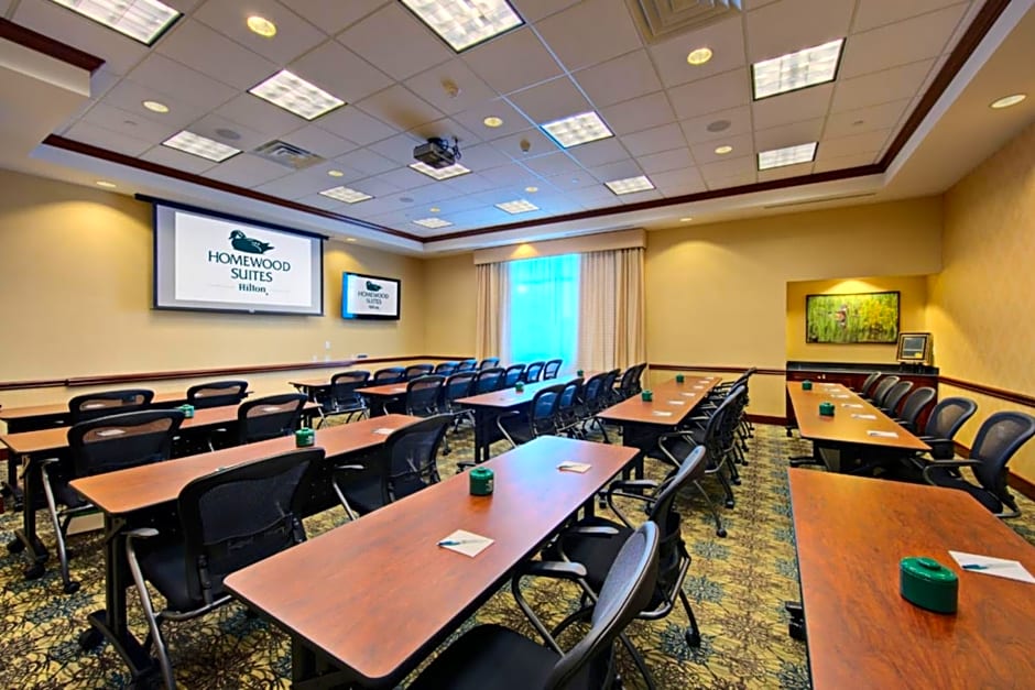 Homewood Suites by Hilton East Rutherford - Meadowlands, NJ