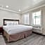 Le Blanc Inn & Suites