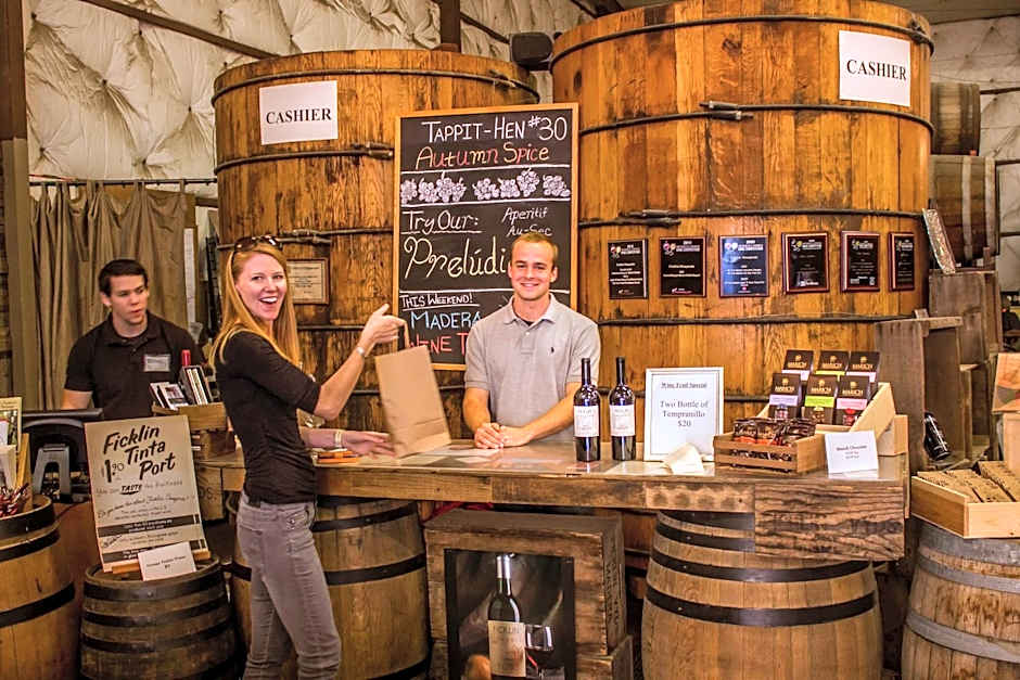 Holiday Inn Express And Suites OAKHURST-YOSEMITE PARK AREA By IHG