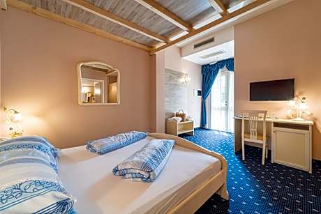 Standard Double Room Ground Floor