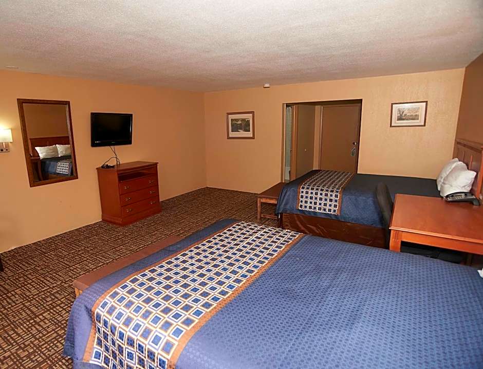 Hollow Inn and Motel