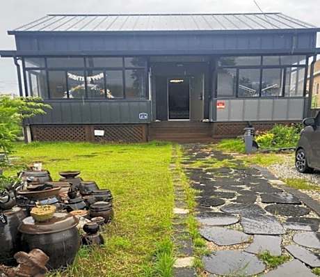 Buyeo Eoksae Jeongwon Pension