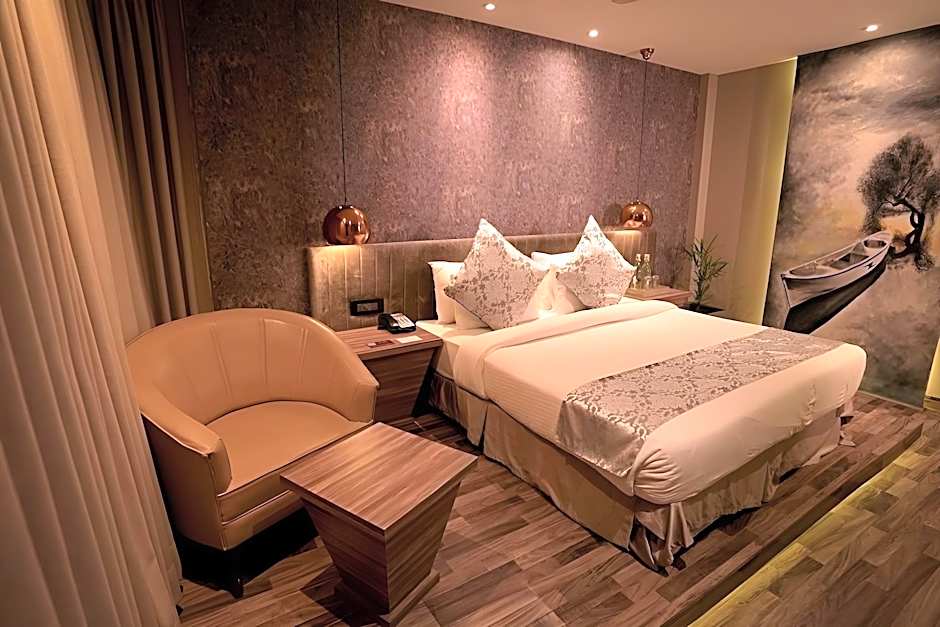 Sterling Palm Bliss Wellness Resort, Rishikesh