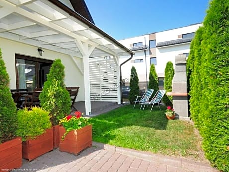 Domki letniskowe,apartamenty Wczasowa 8a