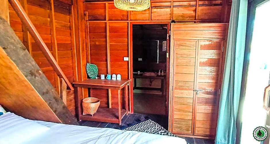 Forra Pattaya Sea View Bungalow