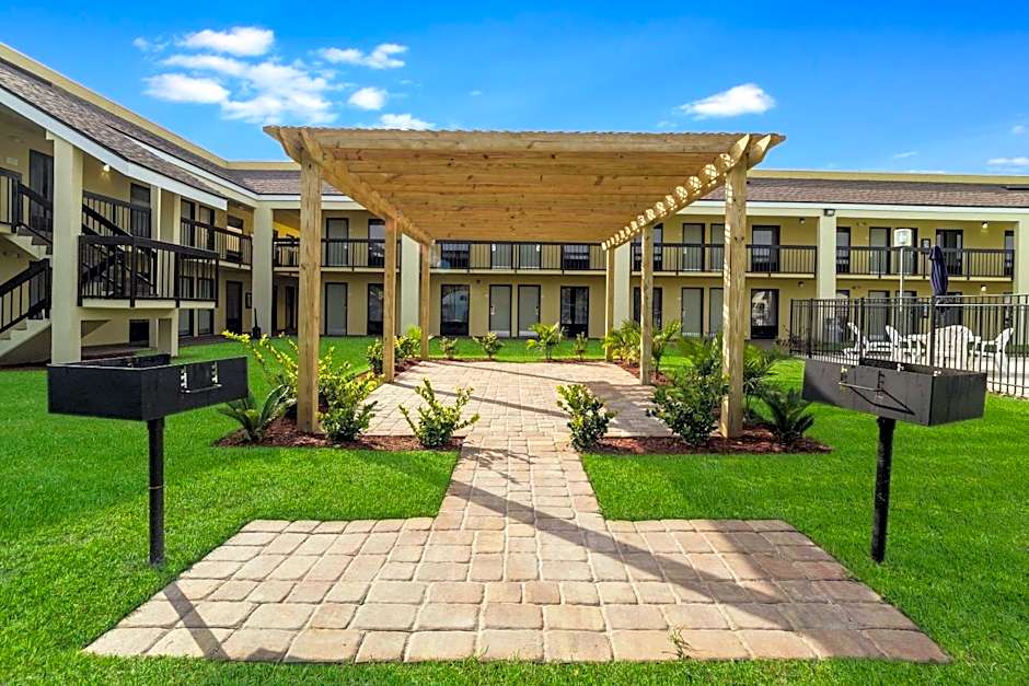 Quality Inn Coliseum