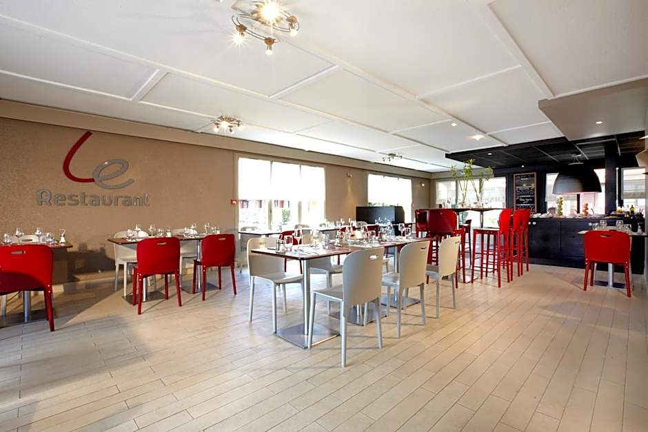 Campanile Calais Hotel