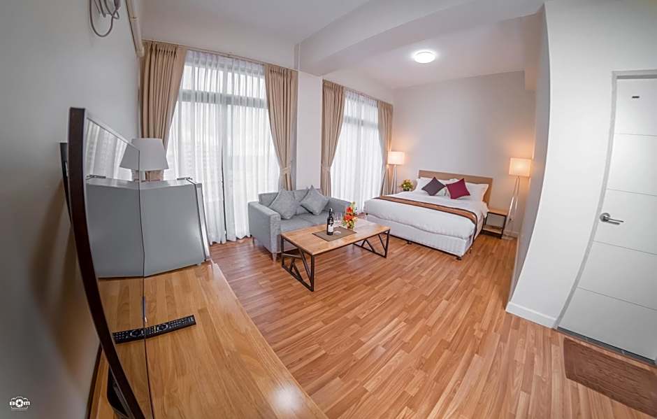 Myanandar Residence Hotel