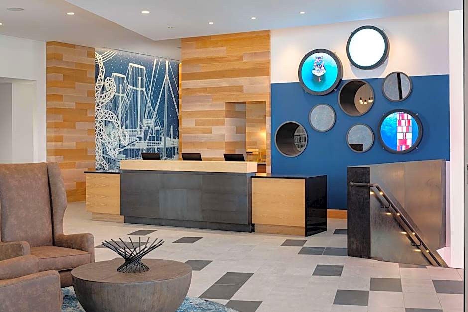 Hyatt Place Boston/Seaport District