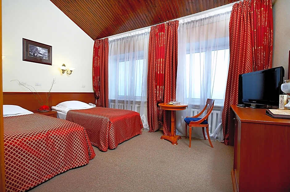 Photo 1 of 10 of Mansard 1 Double Bed or 2 Beds