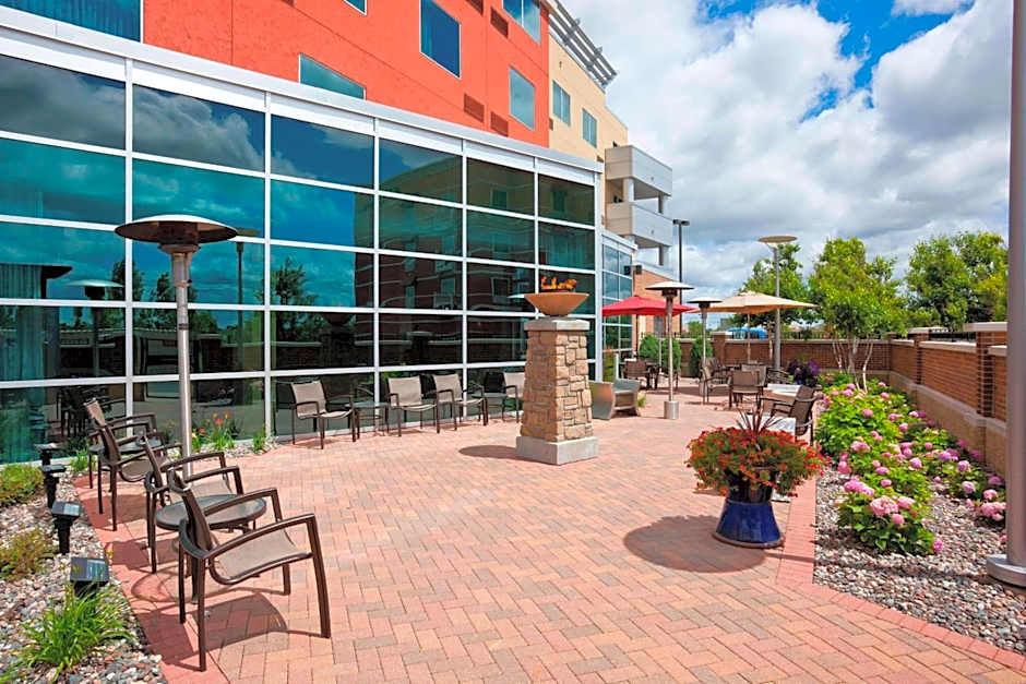 Courtyard by Marriott Minneapolis Maple Grove/Arbor Lakes
