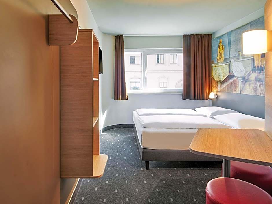 B&B Hotel Würzburg-City