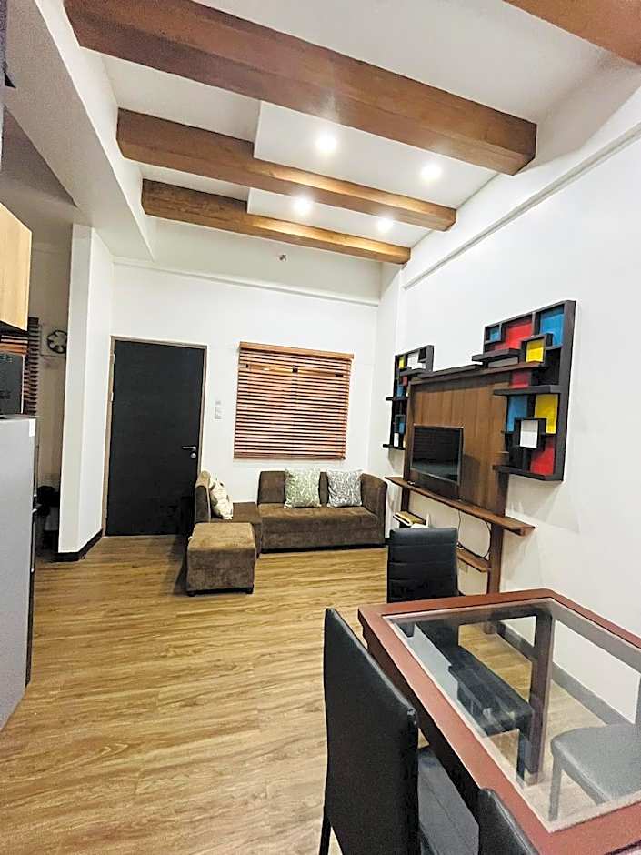 BRISTLE RIDGE (DMCI)