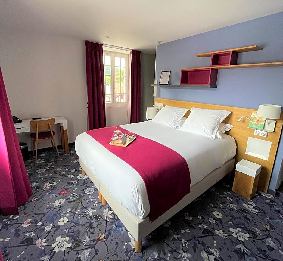 Photo 1 of 7 of Junior Suite