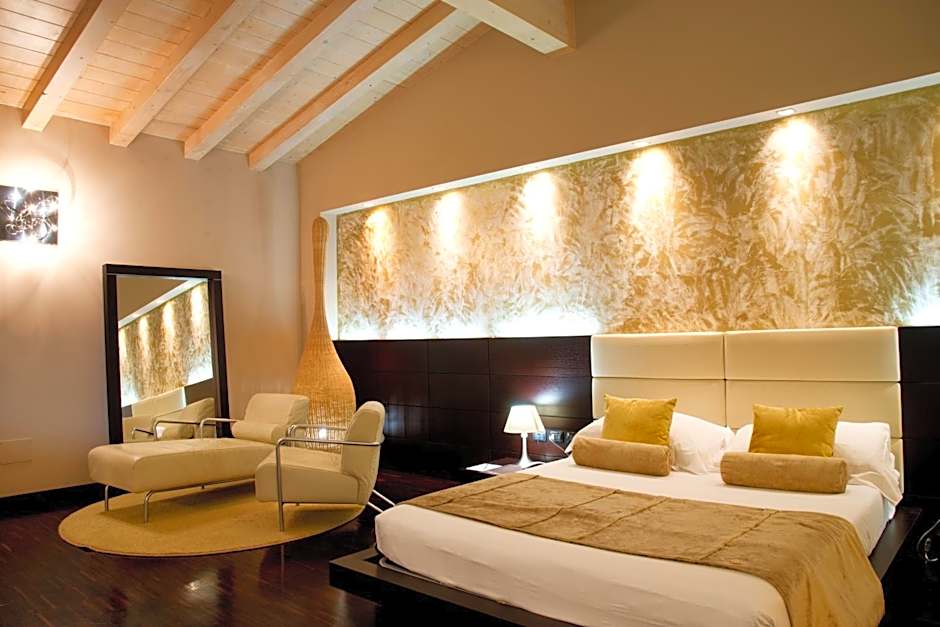 OneMhotel
