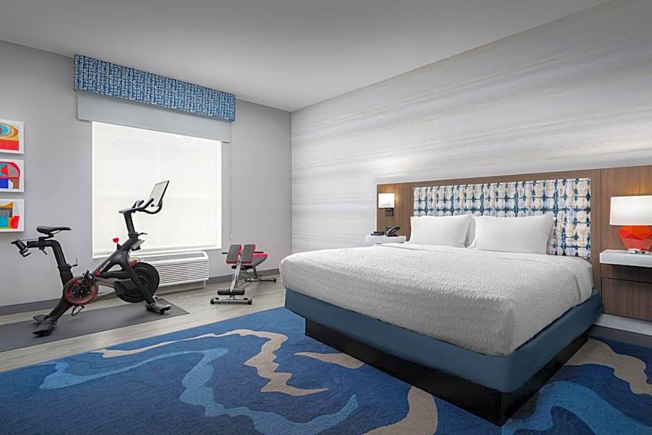 Hampton Inn & Suites Naples South